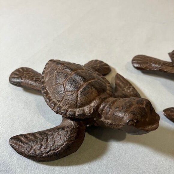 Pair of Nautical Cast Iron Sea Turtles 4.5" Length - Picture 2 of 6